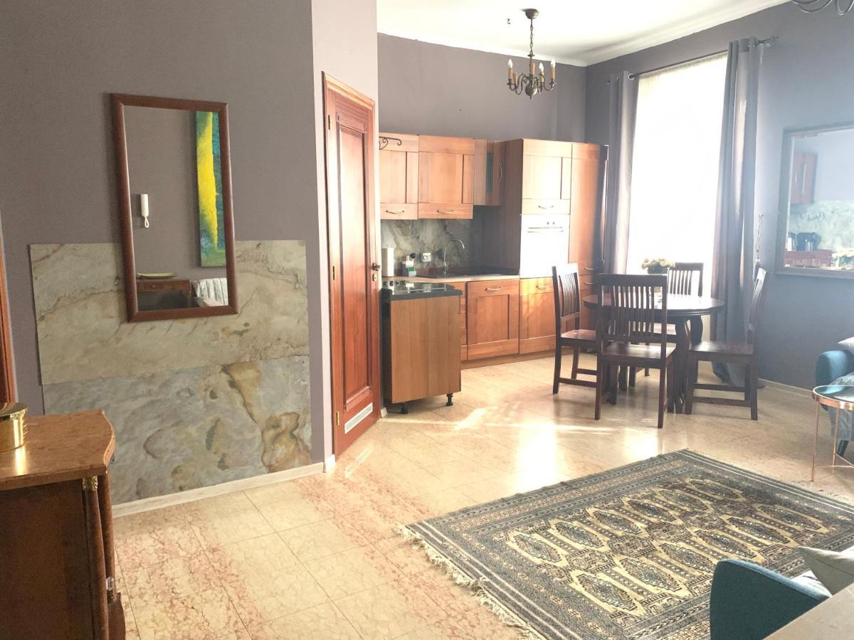Beautiful And Charming Apartment In The Heart Of The Old Town Βαρσοβία Εξωτερικό φωτογραφία